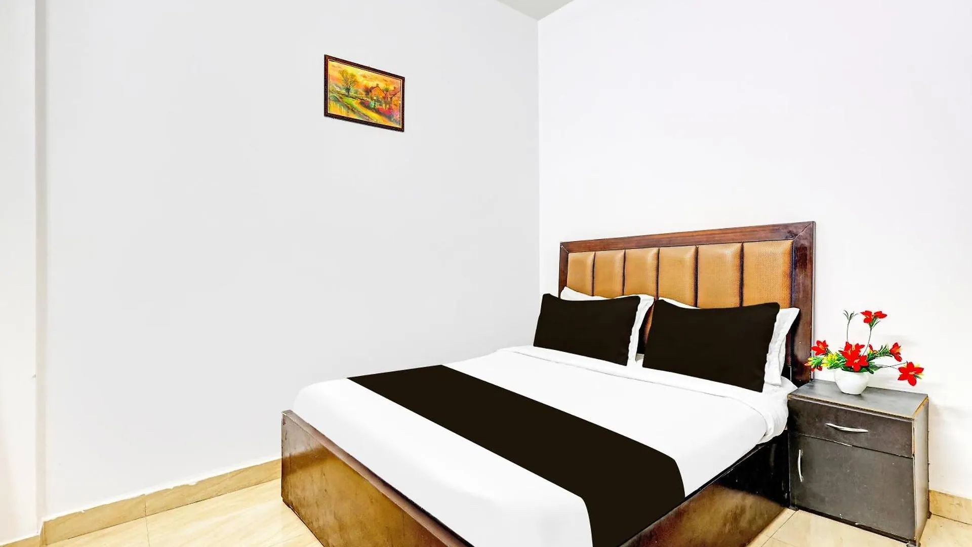 Spot On Tha Chill Hotel Delhi